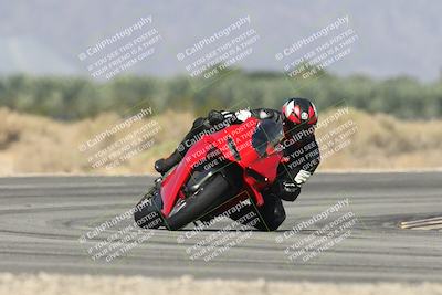 media/Oct-13-2025-Moto Forza (Mon) [[a66d839500]]/2-A Group/Session 3 (Turn 16)/